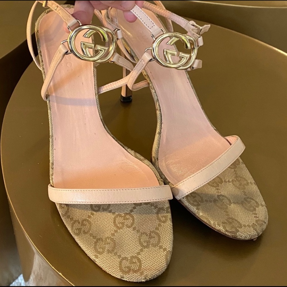 Gucci vintage heels